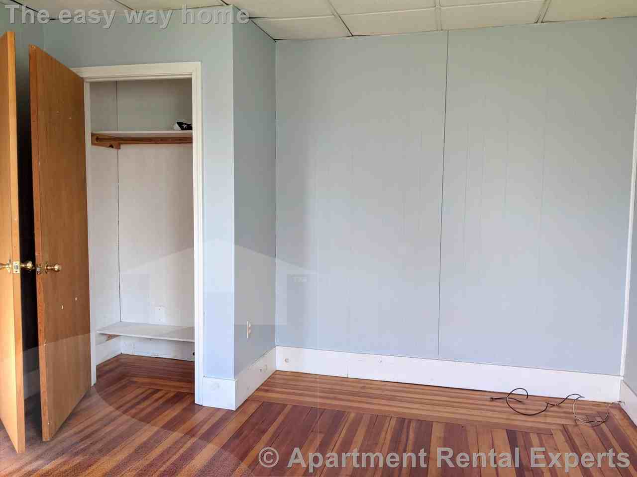 25 Belknap St #2 - Photo 3 of 22