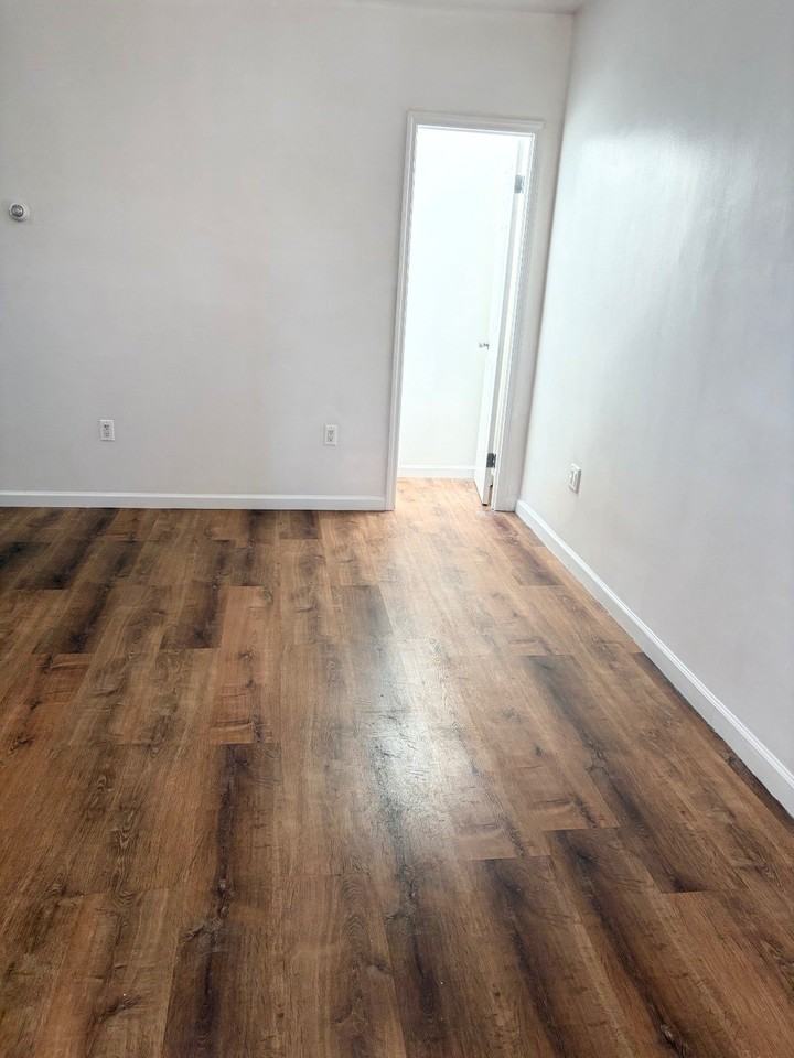6623 Cameron Ct #2ndFL - Photo 4 of 12