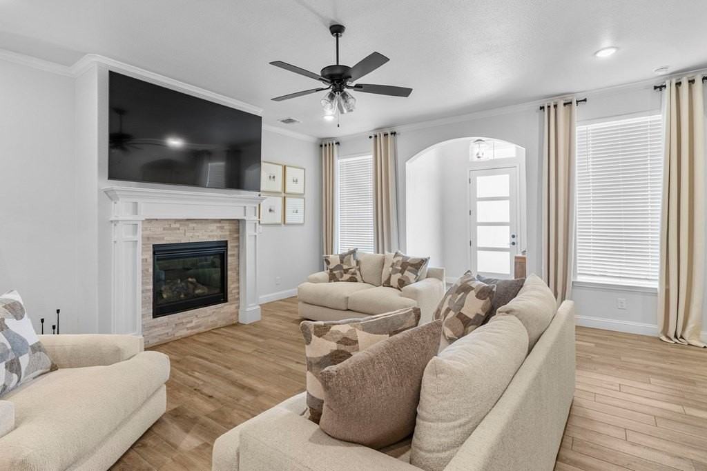 5811 Val Verde Dr - Photo 6 of 37
