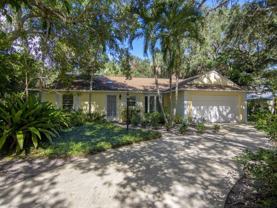 915 Marigold Ln - Photo 1 of 1