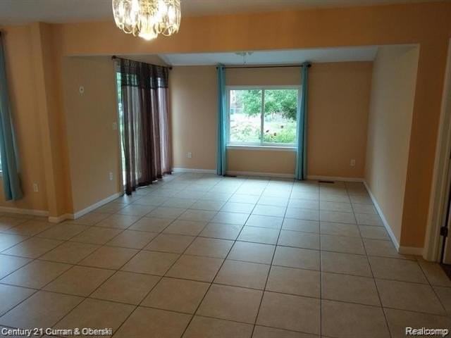 7251 Oakman Blvd - Photo 5 of 20