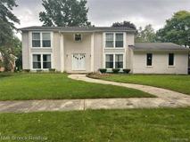2081 Babcock Dr - Photo 1 of 1