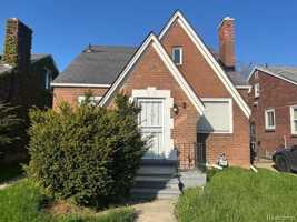 featured image of 5081 Wayburn St