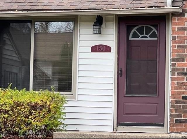 7210 Bluewater Dr #150 - Photo 2 of 21
