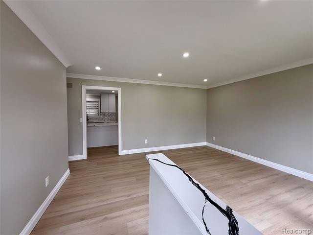 18144 N Oak Dr - Photo 6 of 27