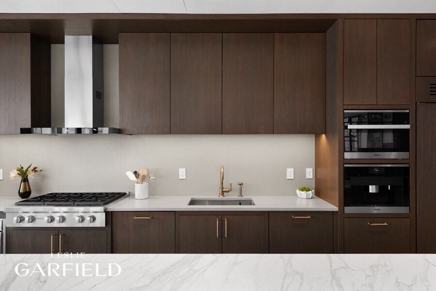 1 Bond St #5BD - Photo 3 of 11