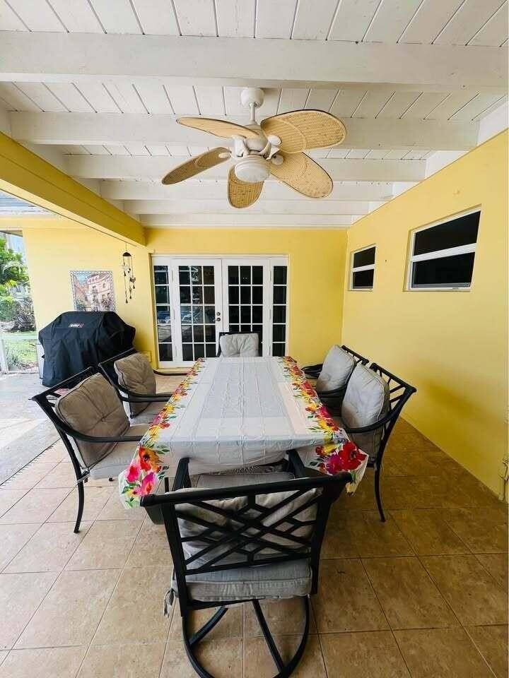 7834 Edgewater Dr - Photo 6 of 50