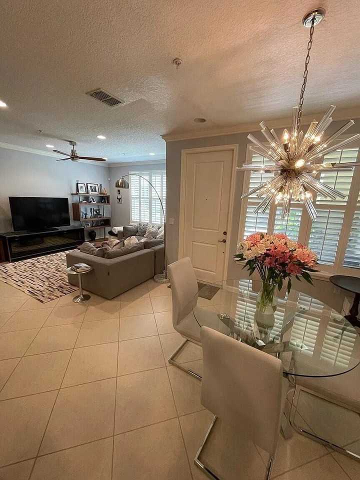 1428 Nw 50th Dr - Photo 3 of 26