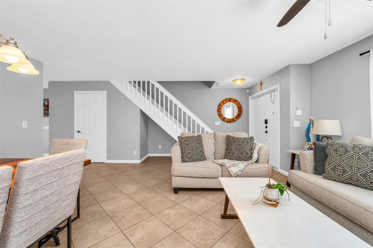 3860 Nw 122nd Ter - Photo 4 of 21