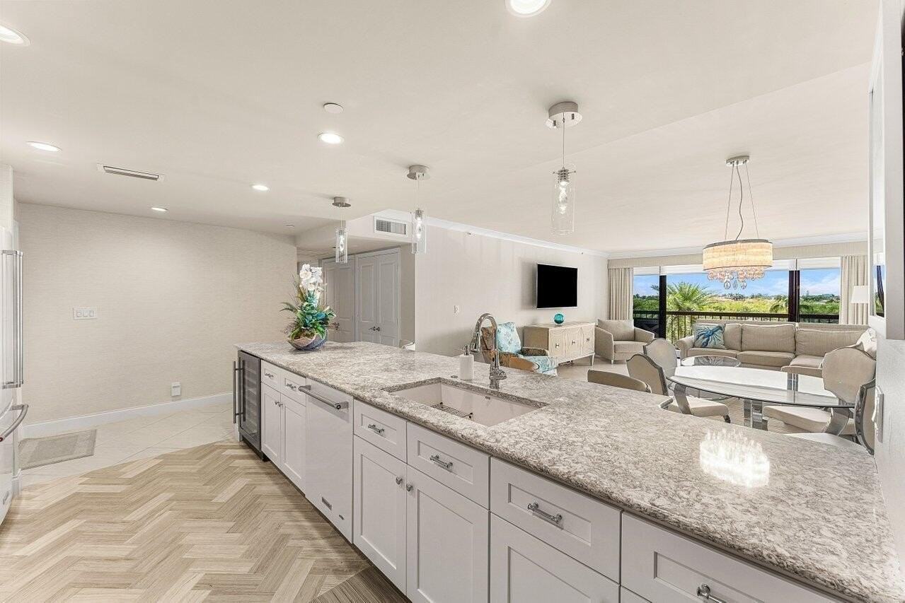 4740 S Ocean Blvd #507 - Photo 7 of 46