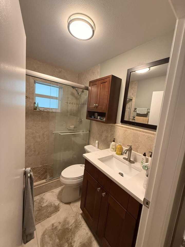 5584 Priscilla Ln - Photo 4 of 36