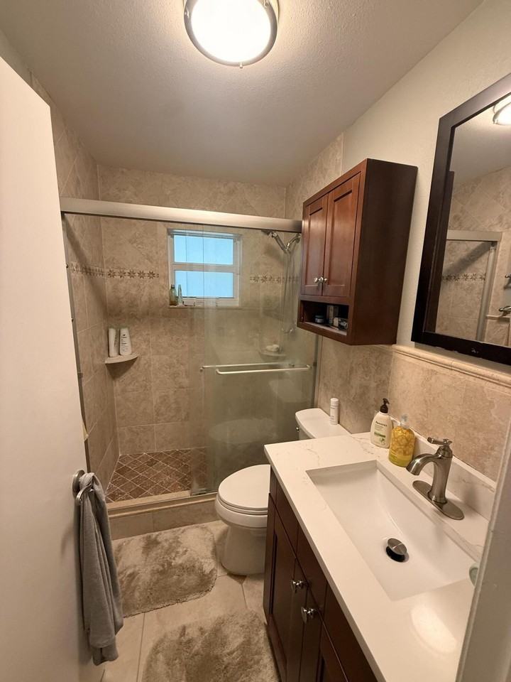 5584 Priscilla Ln - Photo 5 of 36