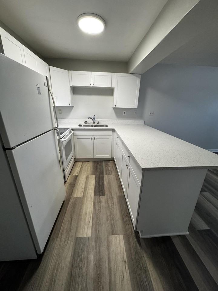 4510 Parker Ave #1 - Photo 3 of 15