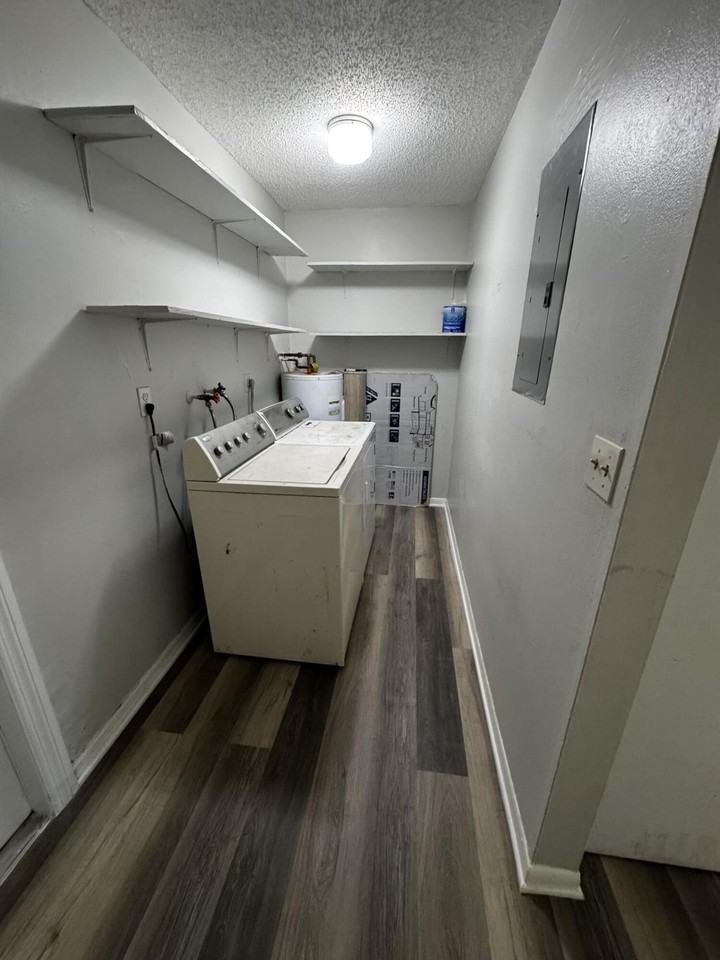 4510 Parker Ave #1 - Photo 4 of 15