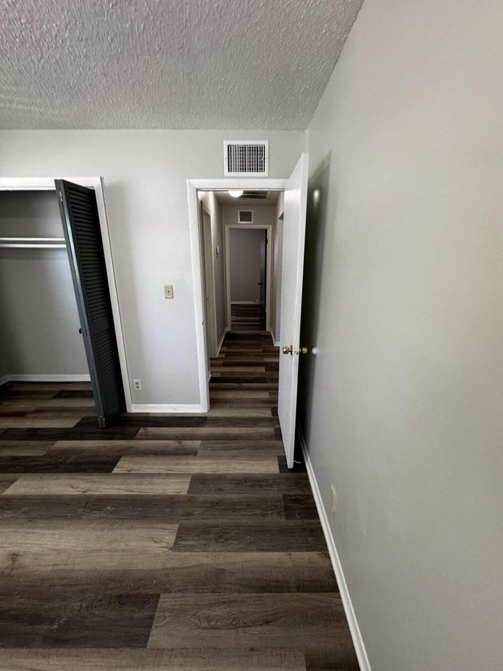 4510 Parker Ave #1 - Photo 7 of 15