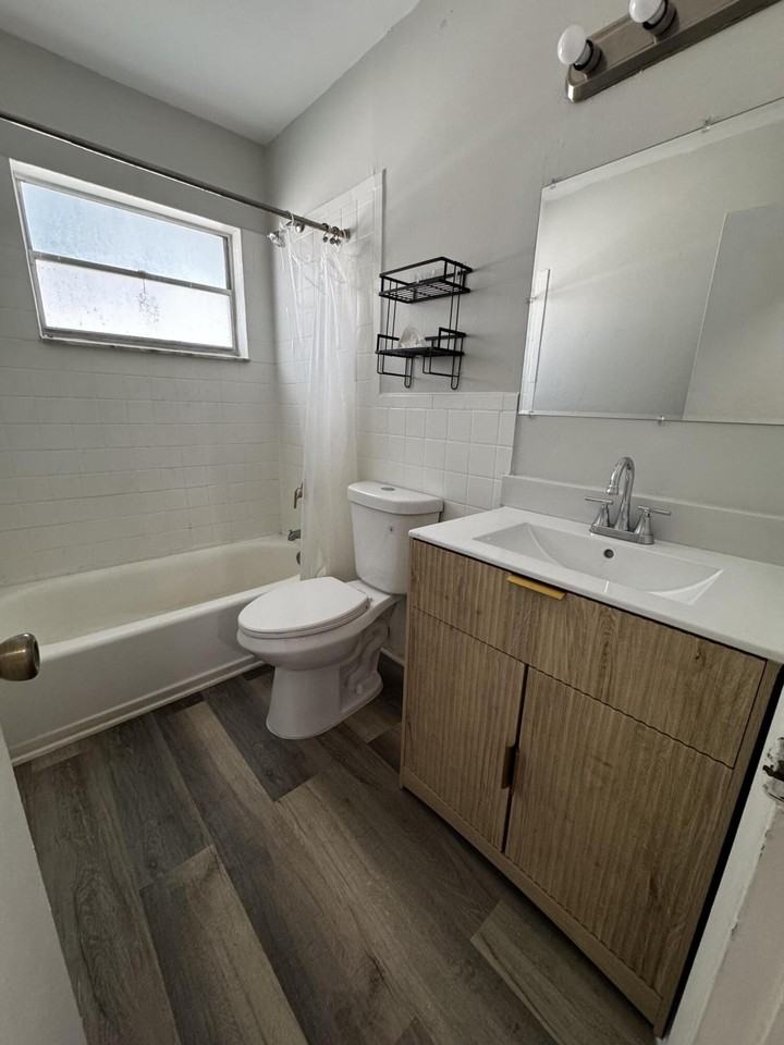 4510 Parker Ave #1 - Photo 7 of 14