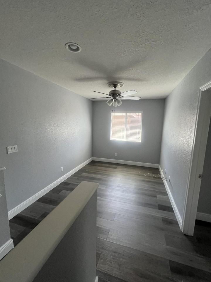 810 Palm Tree Ln - Photo 6 of 11