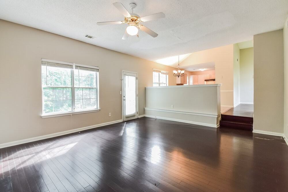 3651 Lower Creek Dr - Photo 5 of 17