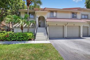 5530 Coach House Cir #E - Photo 1 of 1