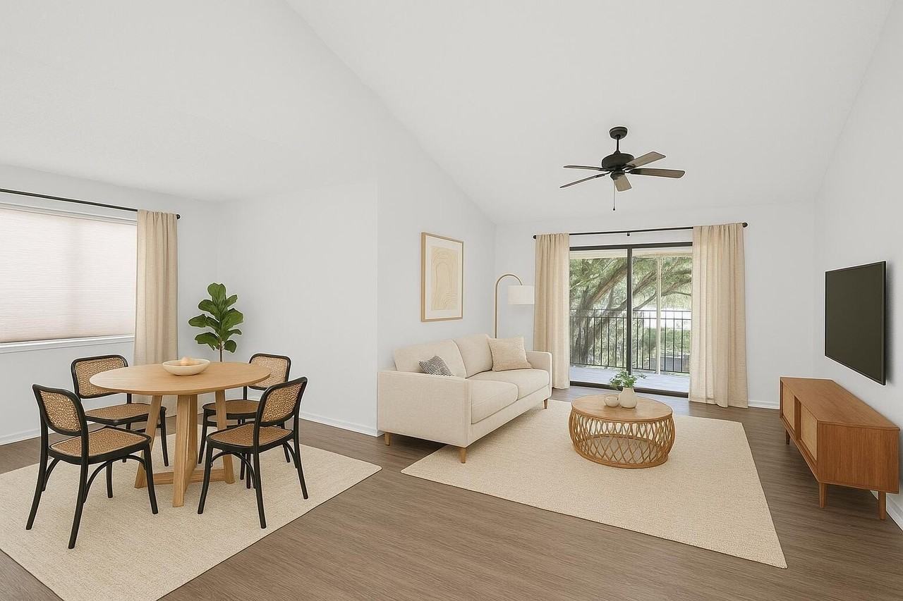 5530 Coach House Cir #E - Photo 4 of 40
