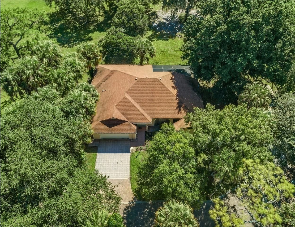 522 Sw Timber Trl - Photo 2 of 38