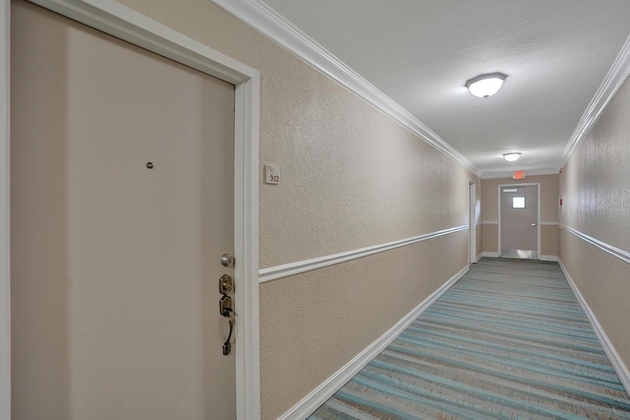 740 S Federal Hwy #312 - Photo 7 of 50
