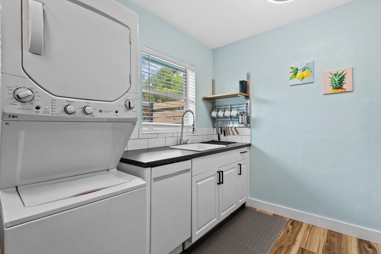 1464 N Dixie Hwy #2 - Photo 6 of 11