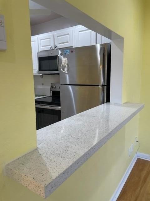 2960 Lake Osborne Dr #107 - Photo 4 of 18