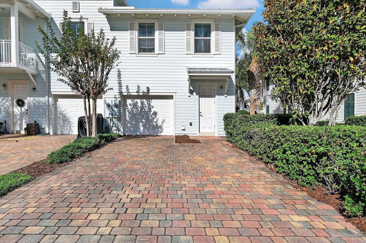 3241 Hemingway Dr - Photo 4 of 4