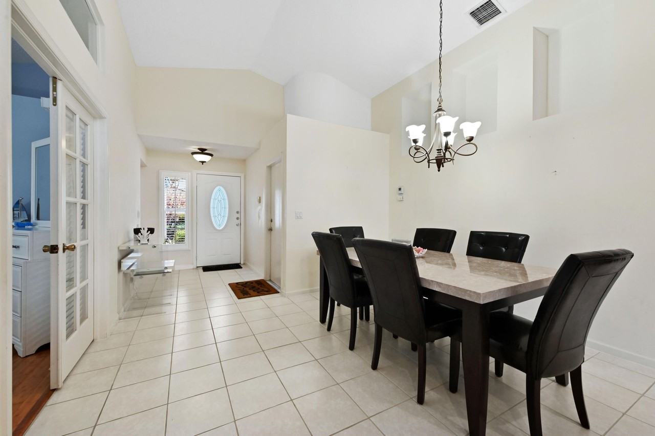 2241 Soundings Ct - Photo 6 of 32