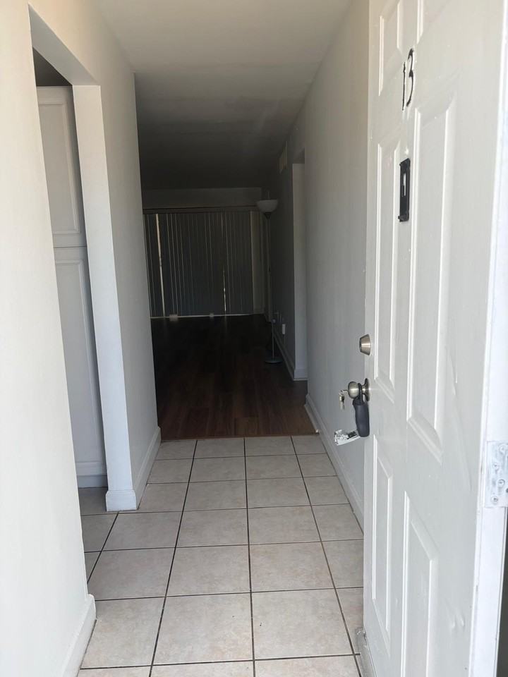 1505 Crescent Cir #A13 - Photo 4 of 4