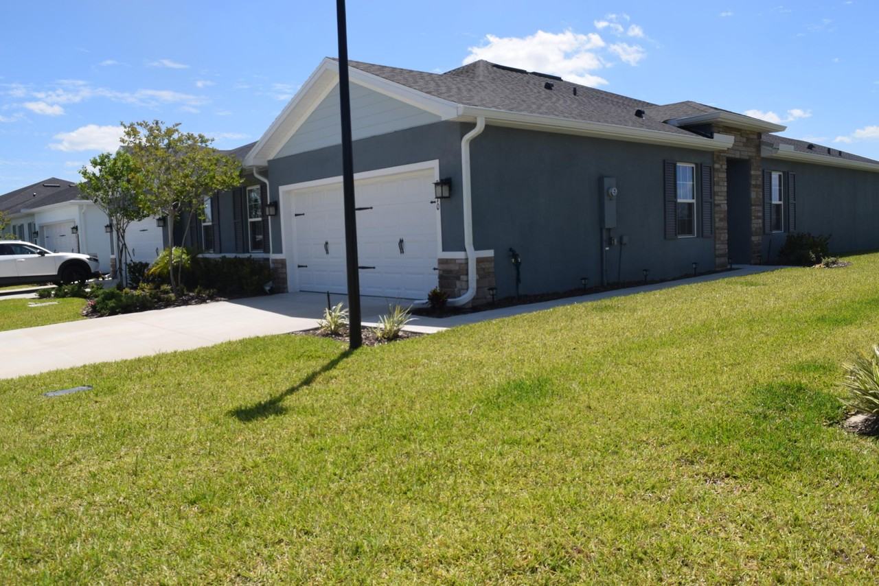 9670 Sw Libertas Way - Photo 2 of 28