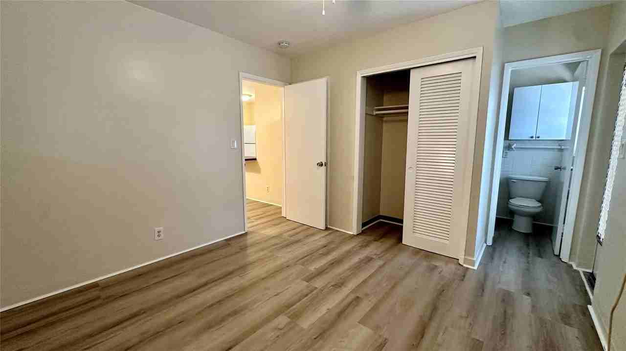 505 Ne 4th Ave #3 - Photo 6 of 10