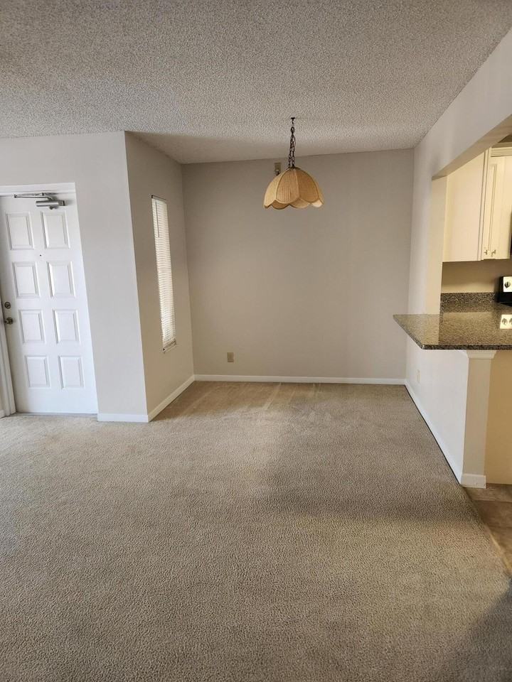 1485 Sw Silver Pine Way #107B2 - Photo 4 of 13