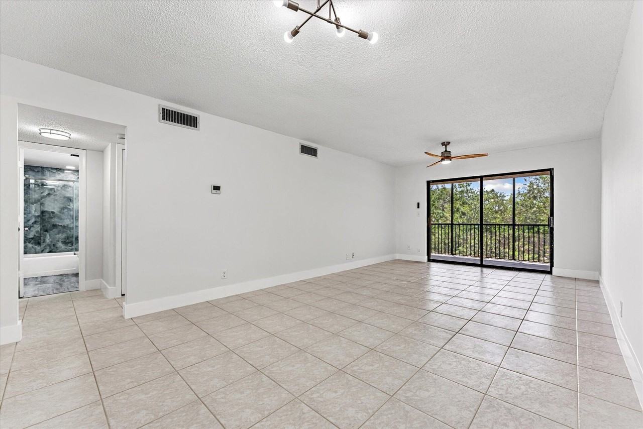 200 Jacaranda Country Club Dr #3C - Photo 2 of 35