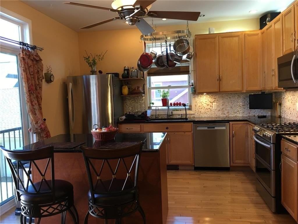 21 Charles Ave #10 - Photo 4 of 5