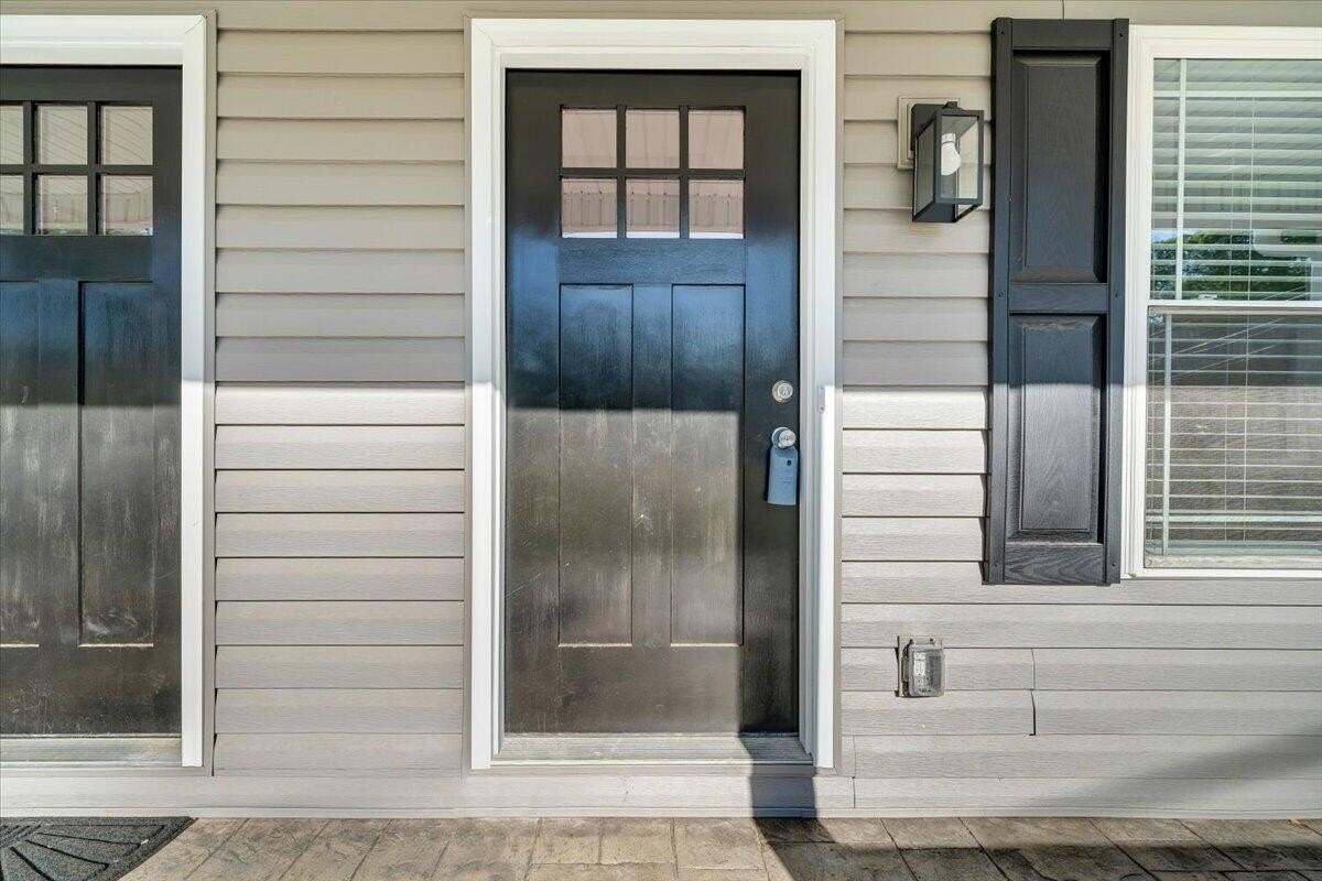 1708 Baldwin Ave Ne #A - Photo 4 of 33