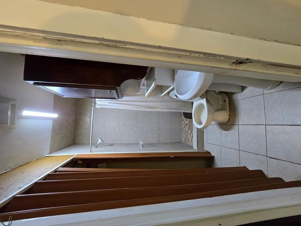 42 W 26th St - Photo 5 of 9