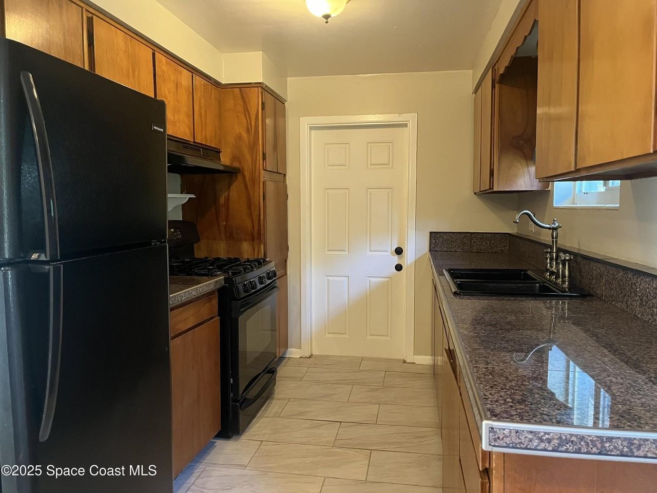470 Island Beach Blvd - Photo 3 of 11