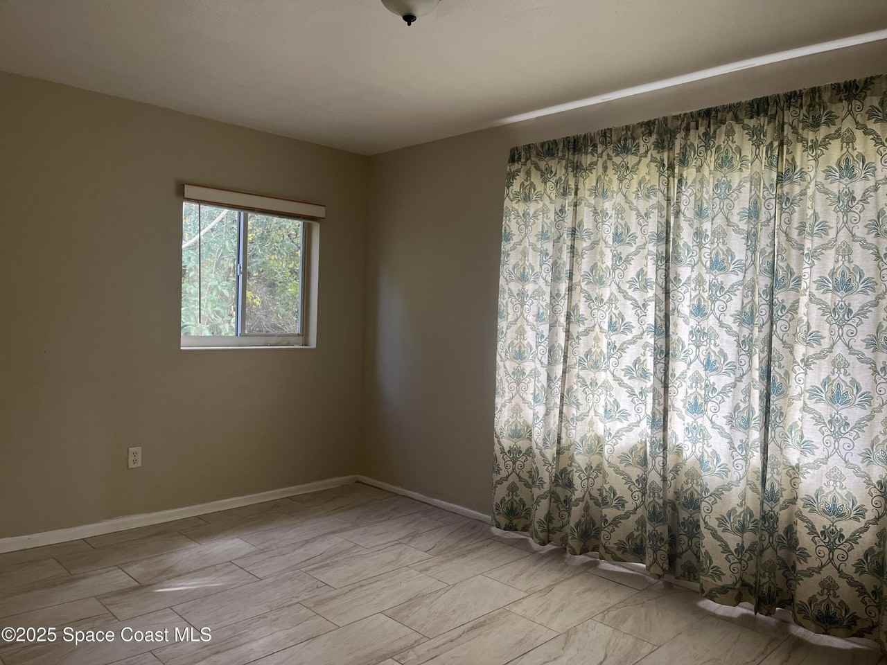 470 Island Beach Blvd - Photo 6 of 11