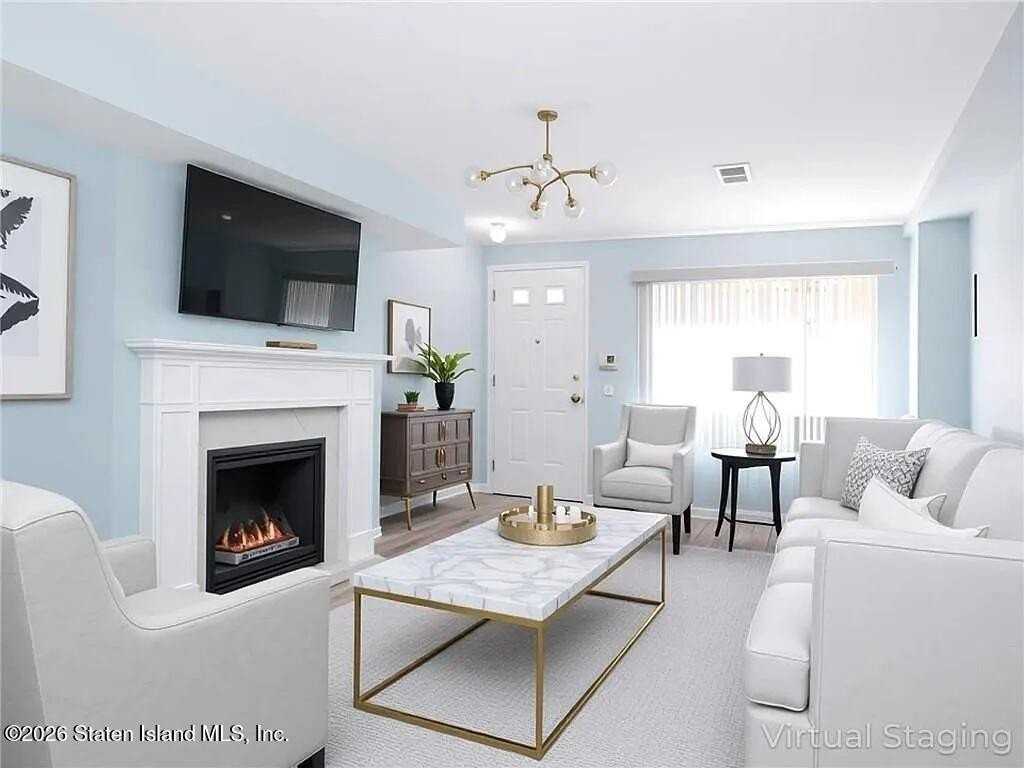 1317 Rockland Ave #2 - Photo 6 of 7