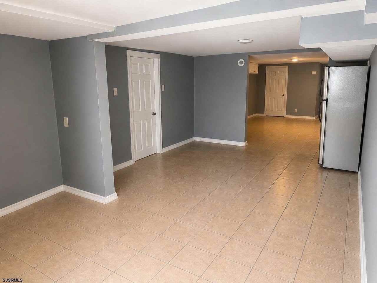 2 S Elberon Ave - Photo 4 of 6
