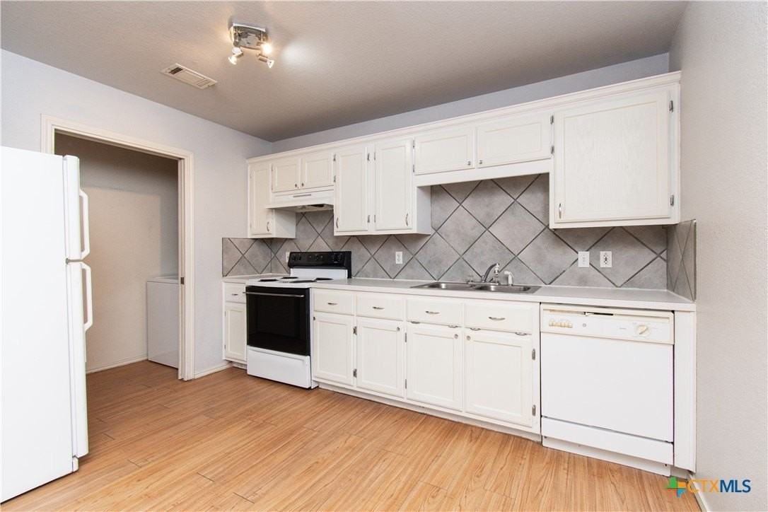 4608 Bowles Dr #A - Photo 4 of 9