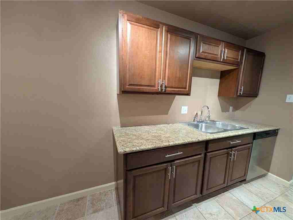 551 Terminal Loop Rd #D5 - Photo 4 of 44