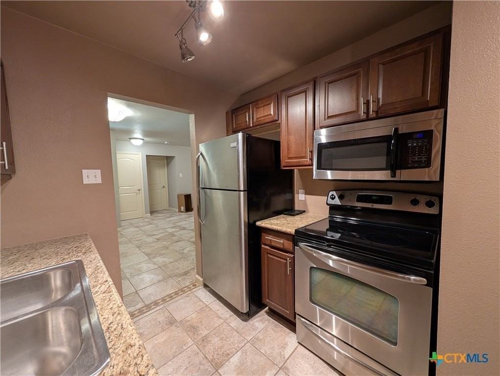 551 Terminal Loop Rd #D5 - Photo 6 of 44