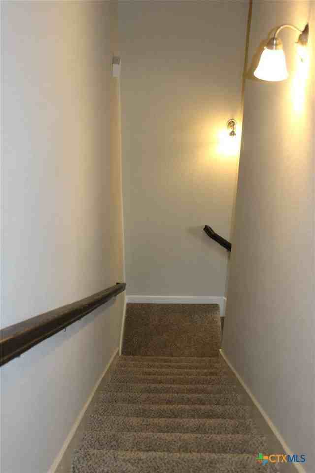 382 Creekside Curv - Photo 6 of 26