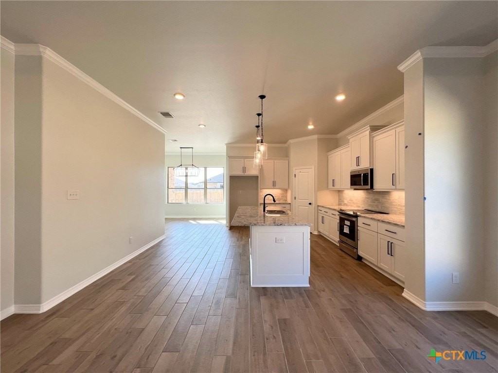 3104 Ingram Cir - Photo 3 of 14
