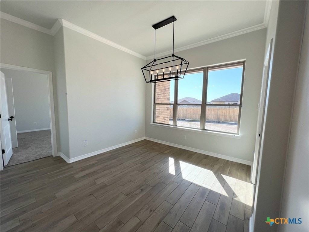 3104 Ingram Cir - Photo 4 of 14