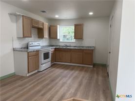 1702 E Heritage Ave - Photo 1 of 1