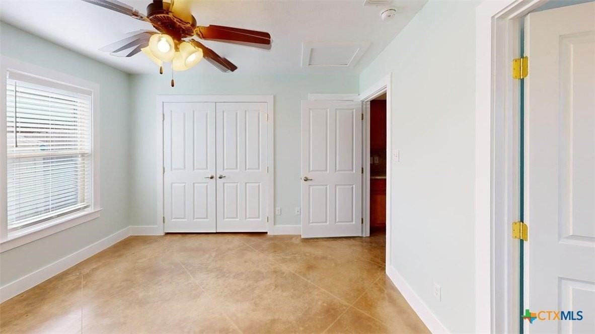1240 Honor Ln - Photo 3 of 7